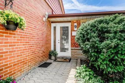 Detached in Brampton