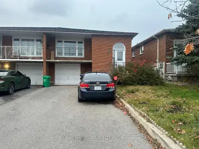 Semi-Detached in Brampton