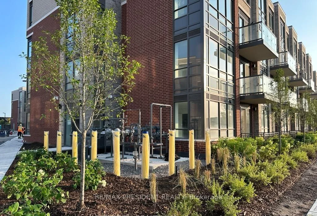 Condo Apartment in Brampton