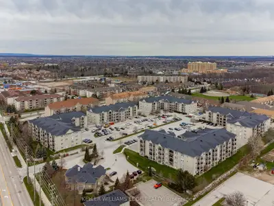 Condo Apartment in Burlington