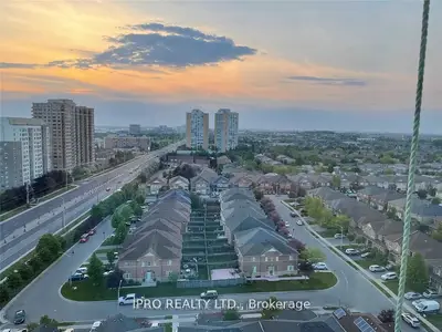 Condo Apartment in Mississauga