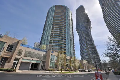 70 Absolute Avenue 2802, Mississauga, On L4z 0a4