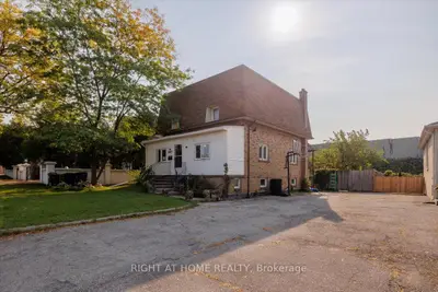 Detached in Toronto