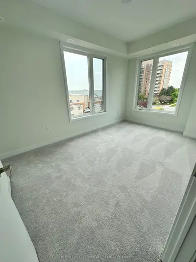 Condo Townhouse in Mississauga