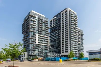 Condo Apartment in Burlington
