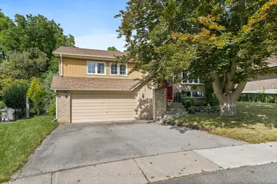 Detached in Halton Hills