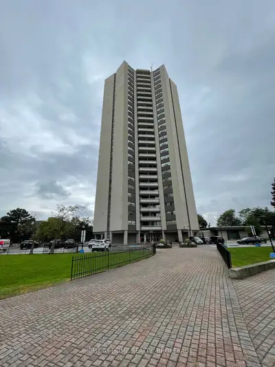 380 Dixon Road 1002, Toronto W09, On M9r 1t3