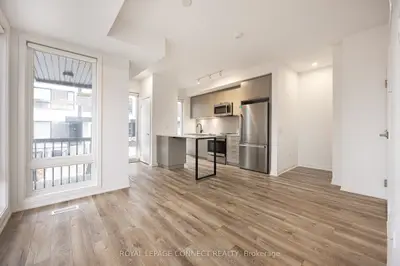 Condo Townhouse in Toronto