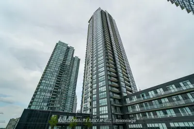 Condo Apartment in Mississauga