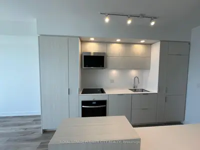 Condo Apartment in Burlington