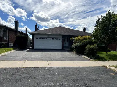 Detached in Toronto