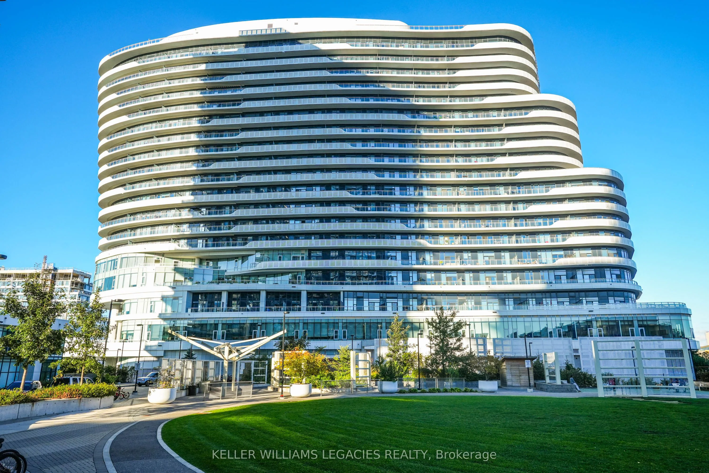 Condo Apartment in Mississauga