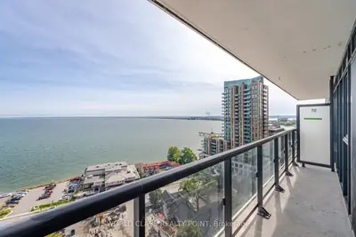 Condo Apartment in Burlington