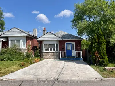 Detached in Toronto