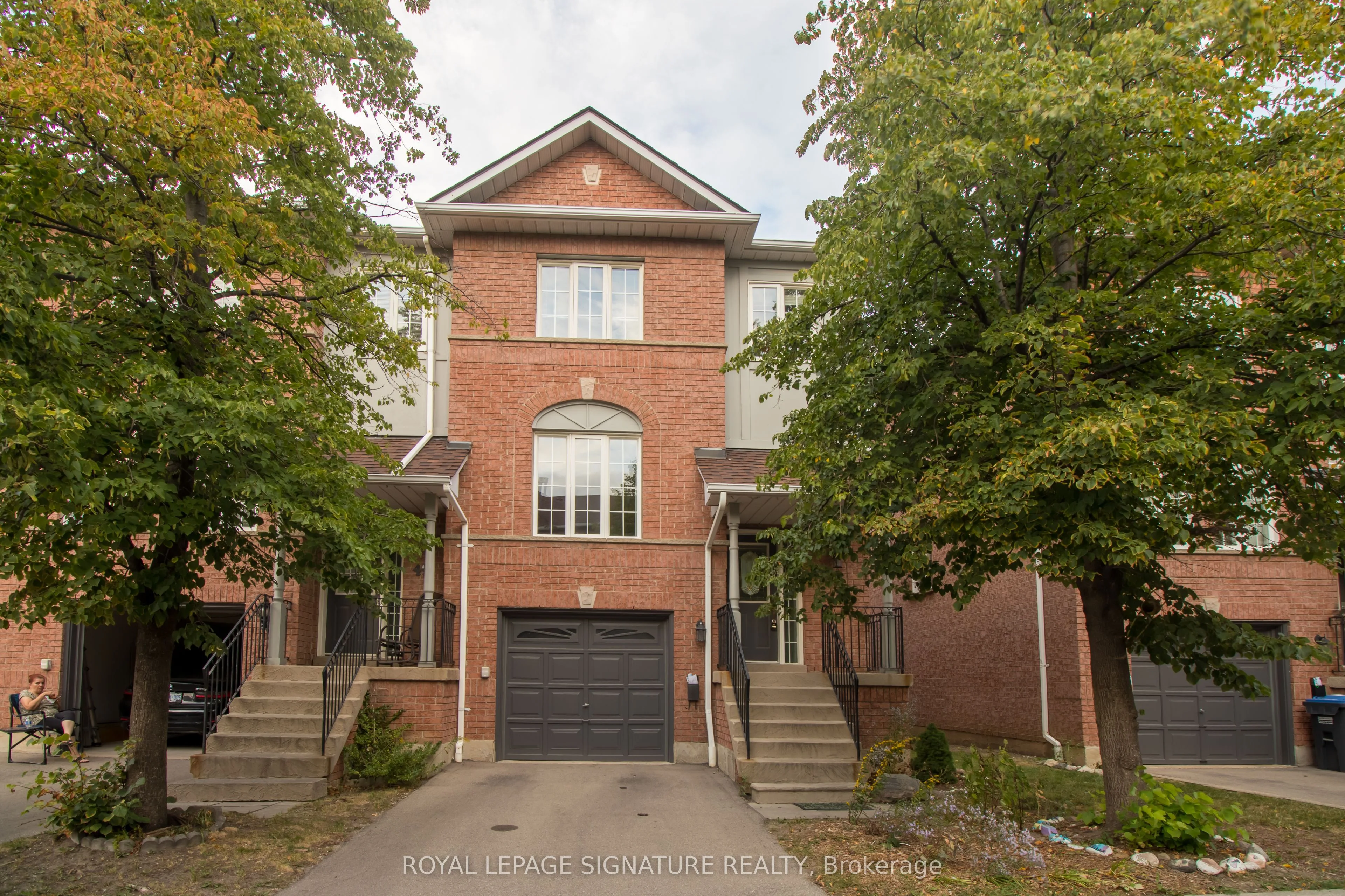 2398 Britannia Road W 48, Mississauga, On L5m 6b6
