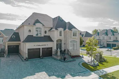 Detached in Brampton