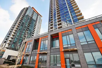 Condo Apartment in Mississauga