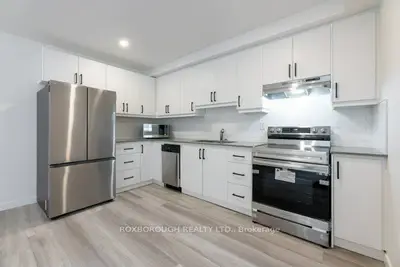 1744 Wilson Avenue 12, Toronto W05, On M3l 1a8