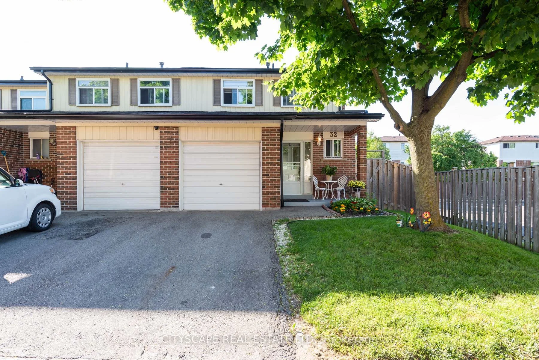 Condo Townhouse in Brampton