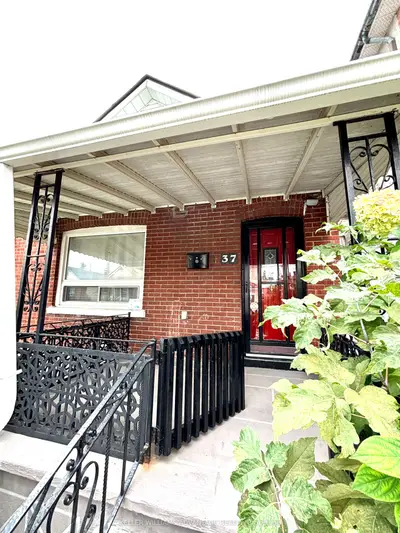 Detached in Toronto