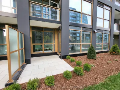 Condo Apartment in Oakville