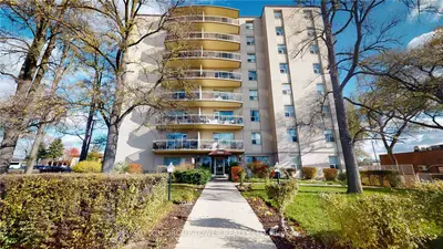 2961 Dufferin Street 602, Toronto W04, On M6b 3t2