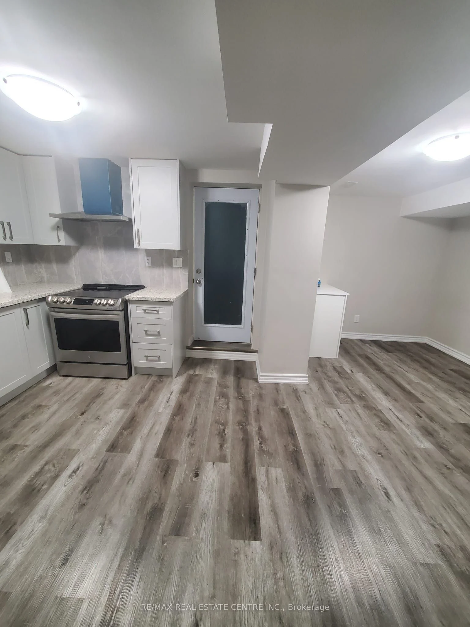5575 Whitehorn Avenue Bsmt, Mississauga, ON L5V 2E2