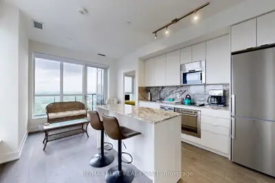 Condo Apartment in Toronto