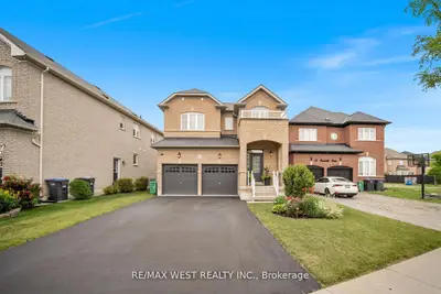 Detached in Brampton
