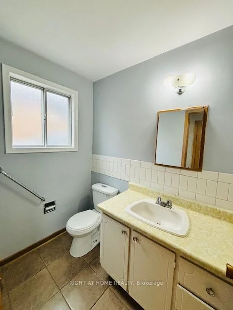 Semi-Detached in Mississauga