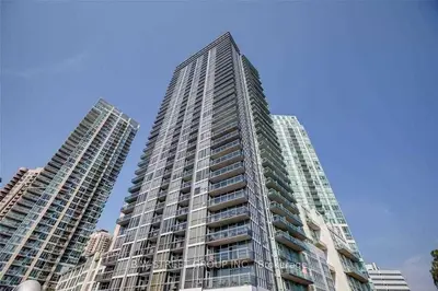 223 Webb Drive 2204, Mississauga, On L5b 0e8