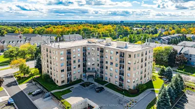 Condo Apartment in Burlington
