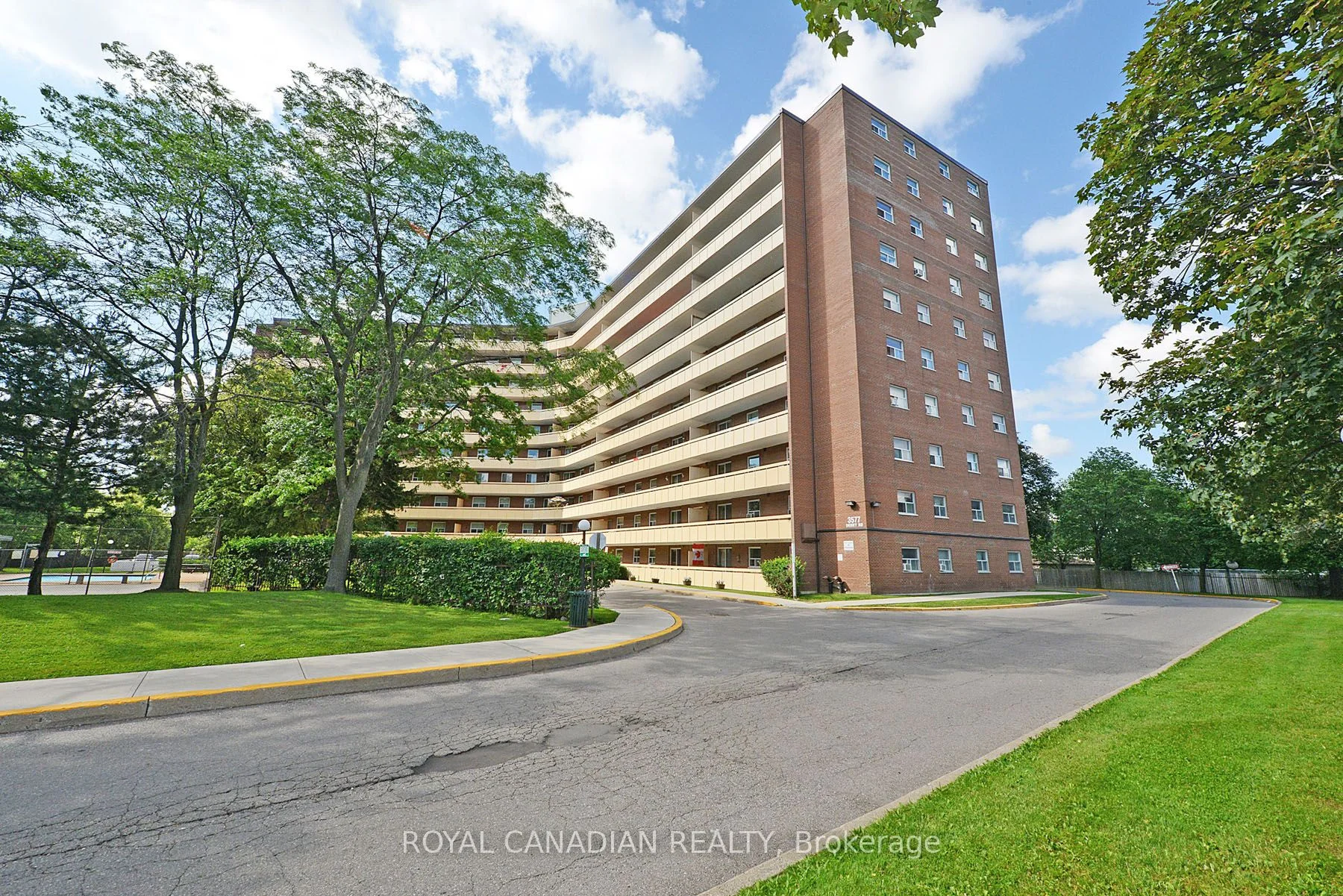 3577 Derry Road E 311, Mississauga, On L4t 1b3