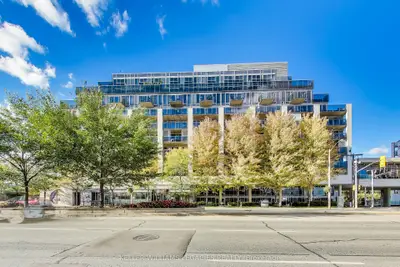 Condo Apartment in Toronto