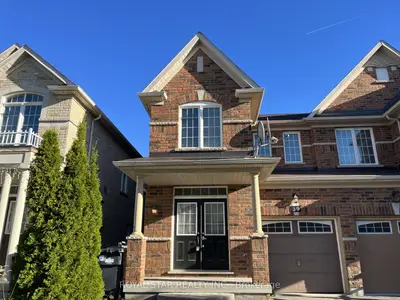 Semi-Detached in Brampton