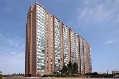 Condo Apartment in Mississauga