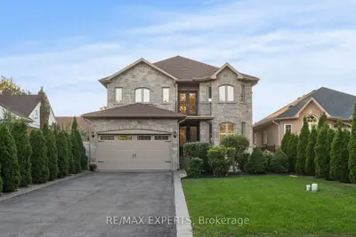 Detached in Toronto