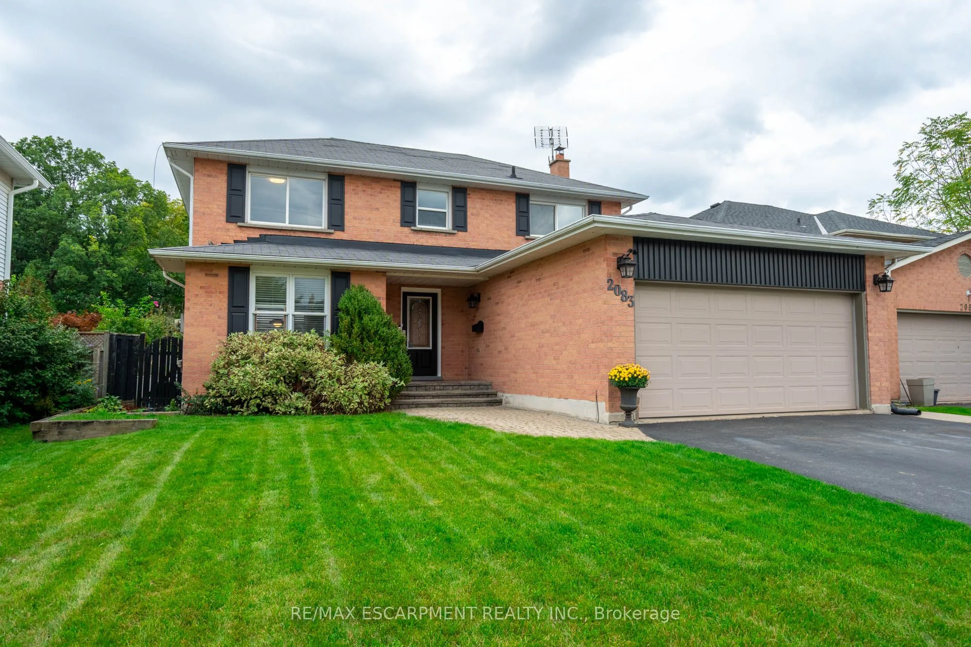 Detached in Burlington