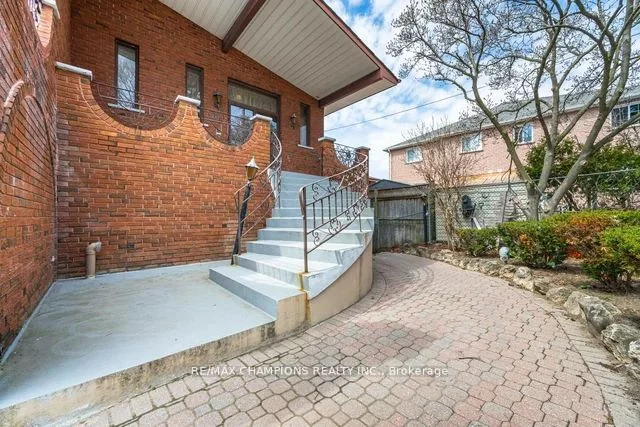 Detached in Toronto