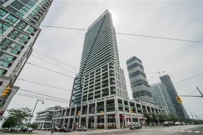 Condo Apartment in Toronto