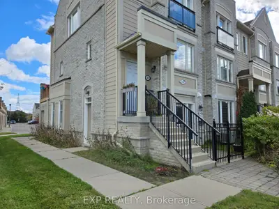 Condo Townhouse in Mississauga