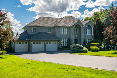 Detached in Caledon