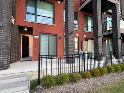 Condo Townhouse in Brampton
