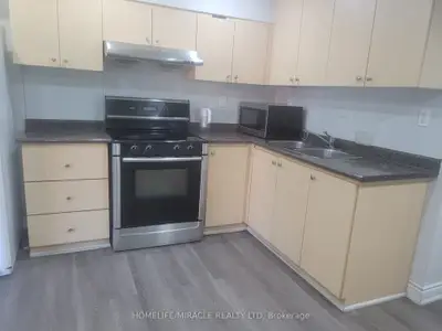 Detached in Brampton