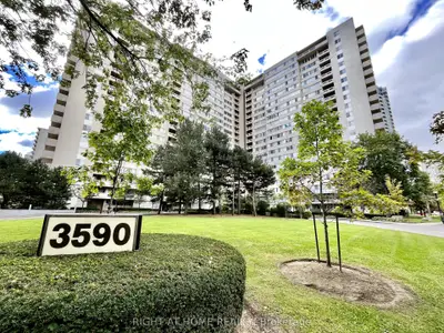 Condo Apartment in Mississauga