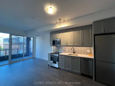 Condo Apartment in Oakville