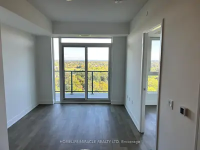Condo Apartment in Mississauga