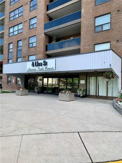 Condo Apartment in Brampton