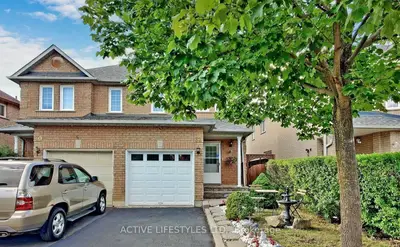 Semi-Detached in Brampton