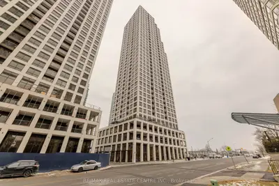 Condo Apartment in Mississauga
